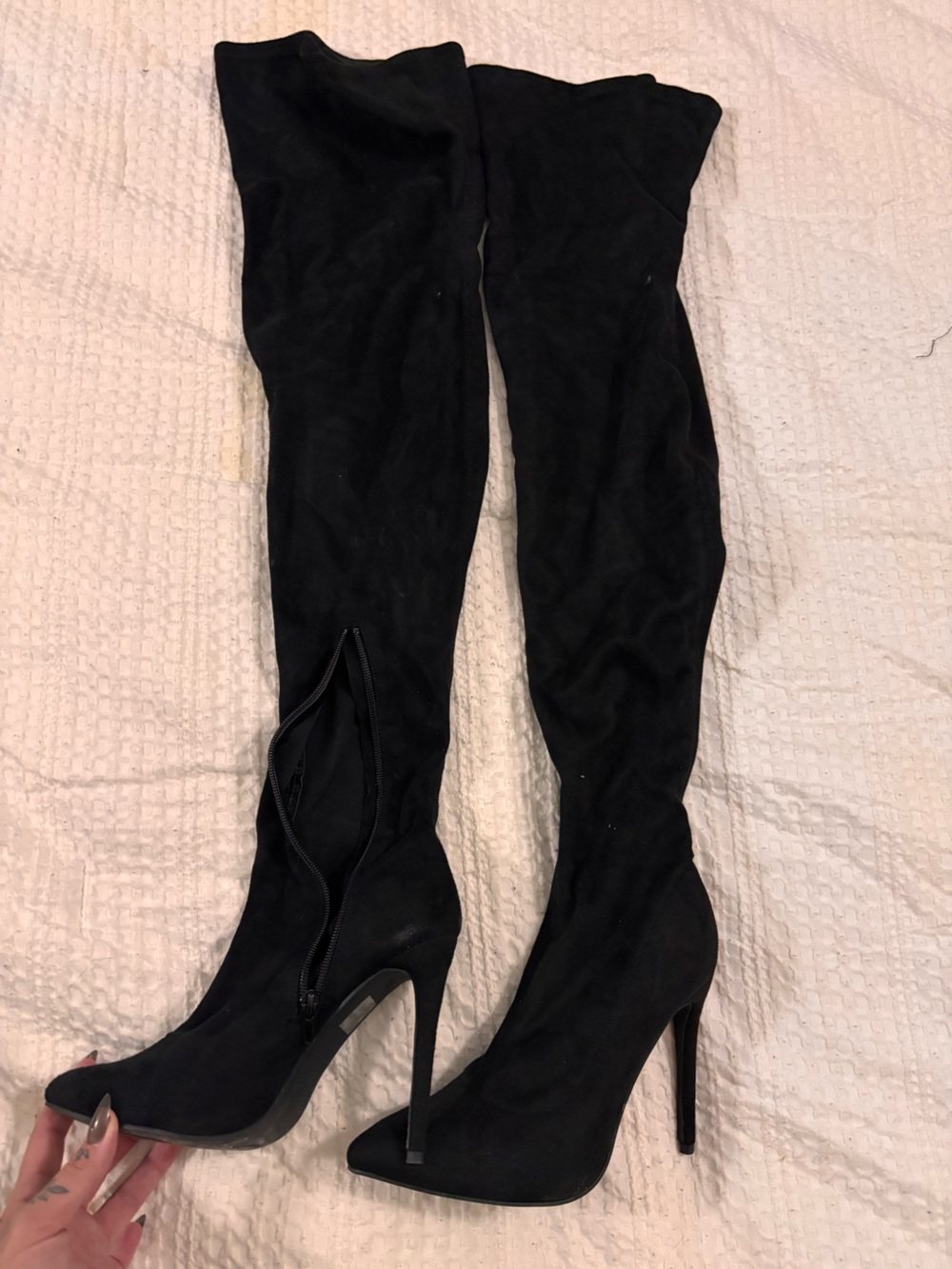 Missguided Black faux Suede Over-the-Knee Boots